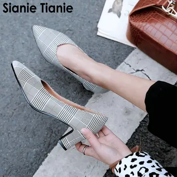 Sianie Tianie / 2020 г. элегантные женские офисные туфли-лодочки в клетку из искусственной кожи в клетку с V-образным вырезом, модные женские туфли на высоком квадратном каблуке-шпильке