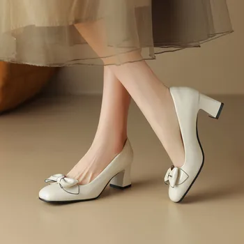 Модные женские кожаные туфли на толстом каблуке с галстуком-бабочкой, простые удобные женские туфли-лодочки на высоком каблуке для свадебной вечеринки