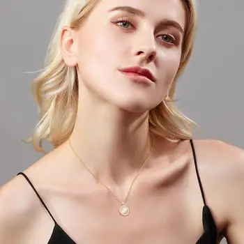 Новейшие женские ювелирные изделия, высококачественное овальное жемчужное ожерелье с подвеской для женщин, модное жемчужное металлическое ожерелье с подвеской для принцессы